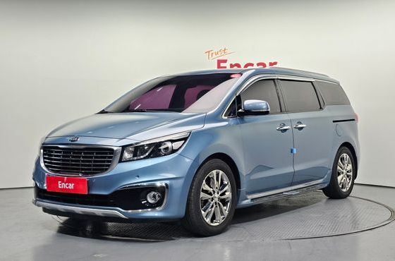 Kia Carnival 7-seater Limousine President — пробег 132 367 км — фото 1 из 5
