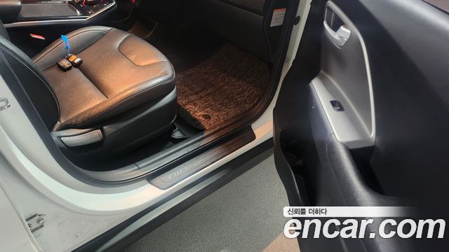 Kia Niro Taxi — пробег 261 500 км — фото 4 из 5