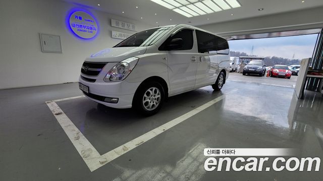 Hyundai Starex 3-Seater VAN CVX Luxury — пробег 180 373 км — фото 1 из 5