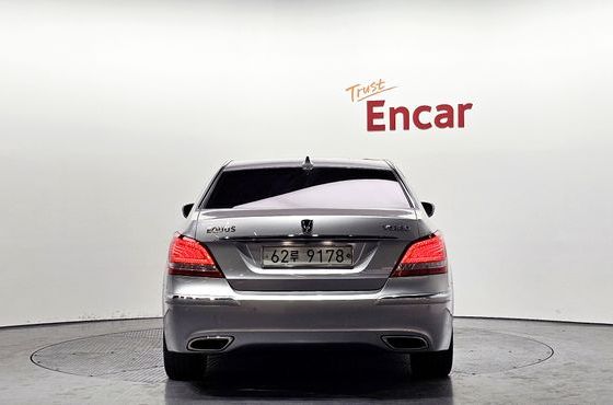 Hyundai Equus VS380 PRIME VIP PACK — пробег 169 226 км — фото 4 из 5
