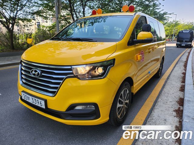 Hyundai Starex School Bus — пробег 165 670 км — фото 1 из 5
