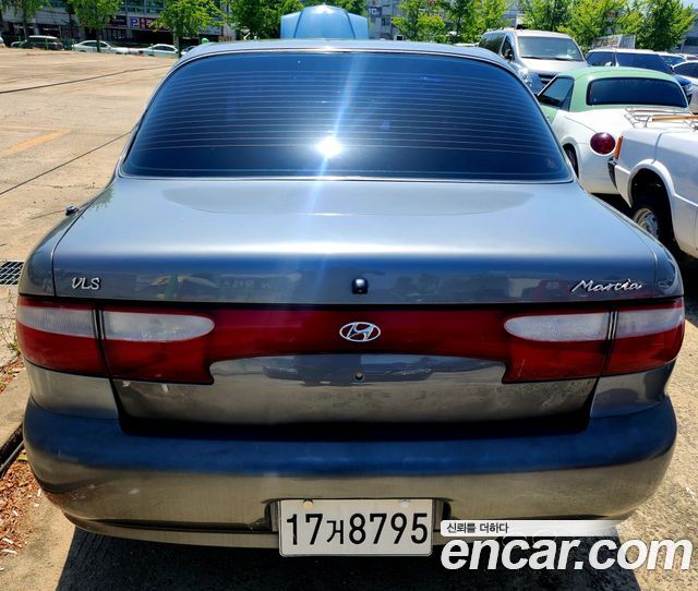 Hyundai Marcia из Кореи Encar