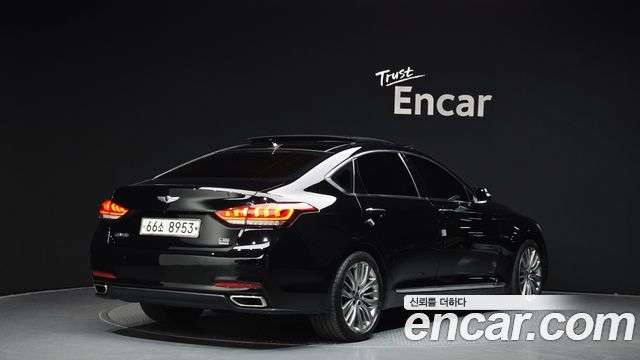 Hyundai Genesis из Кореи Encar