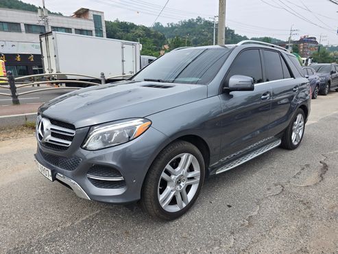 Mercedes-Benz GLE-Class GLE350 d 4MATIC — пробег 98 556 км — фото 3 из 5