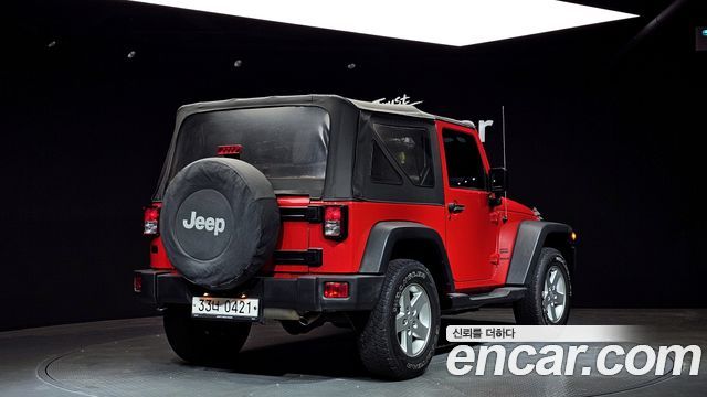 Jeep Wrangler 3.6 Sport 2Door — пробег 99 678 км — фото 2 из 5