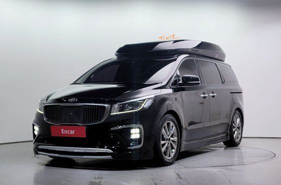 Kia Carnival Gasoline 4-seater Limousine(Special vehicle) — пробег 163 818 км — фото 1 из 5