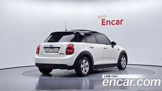 Mini Cooper из Кореи Encar