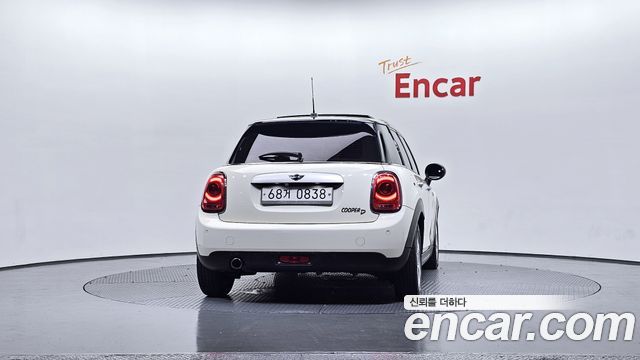 Mini Cooper из Кореи Encar