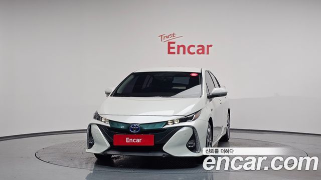 Toyota Prius из Кореи Encar