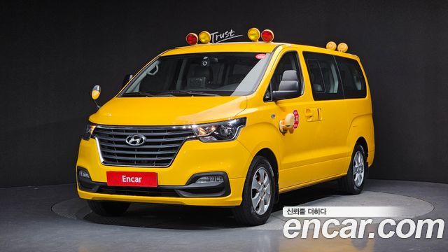Hyundai Starex School Bus LPi — пробег 93 008 км — фото 1 из 5