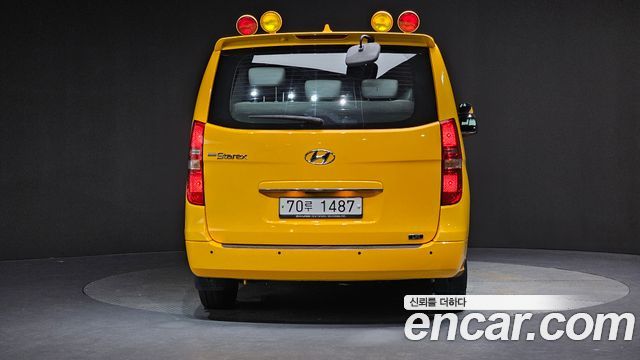 Hyundai Starex School Bus LPi — пробег 93 008 км — фото 4 из 5