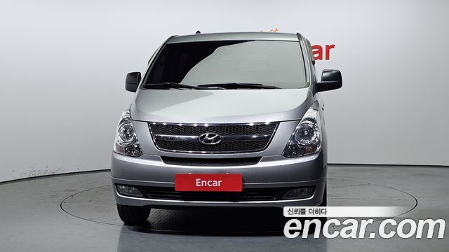Hyundai Starex 5-Seater VAN CVX Luxury — пробег 255 688 км — фото 3 из 5