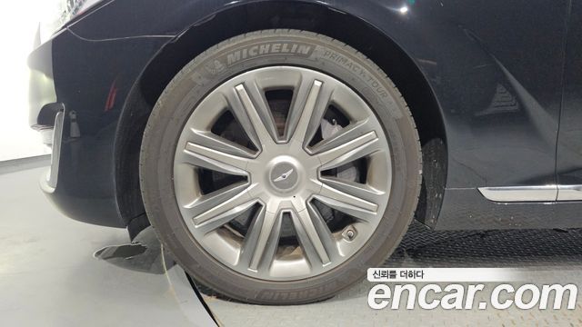 Genesis EQ900 5.0 GDI AWD Limousine Prestige — пробег 155 200 км — фото 5 из 5