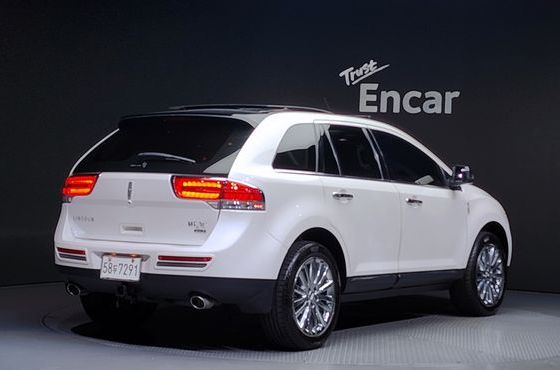 Lincoln MKX 3.7 AWD — пробег 85 337 км — фото 2 из 5