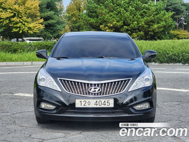 Hyundai Grandeur HG300 Exclusive — пробег 167 000 км — фото 1 из 5