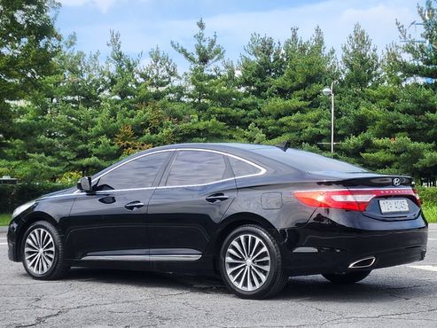 Hyundai Grandeur HG300 Exclusive — пробег 167 000 км — фото 5 из 5