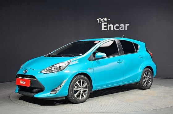 Toyota Prius 1.5 — пробег 63 916 км — фото 1 из 5