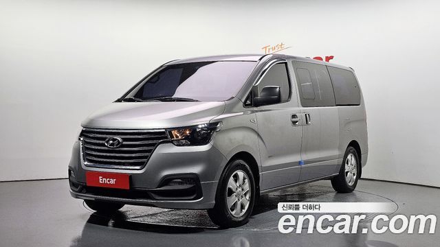 Hyundai Starex Wagon 12-Seater Modern — пробег 119 125 км — фото 1 из 5