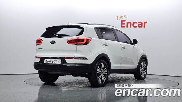Kia Sportage Diesel 2WD Trendy — пробег 109 198 км — фото 2 из 5