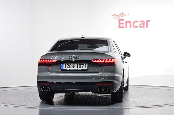 Audi S4 3.0 TFSI Quattro — пробег 53 337 км — фото 4 из 5