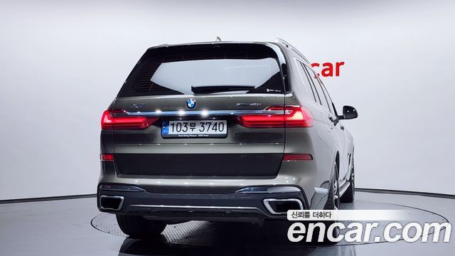 BMW X7 xDrive 40i M Sport 6STR — пробег 62 088 км — фото 4 из 5