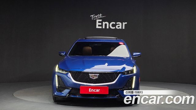 Cadillac CT5 2.0 Sport — пробег 75 757 км — фото 3 из 5
