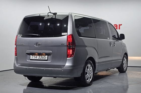 Hyundai Starex Wagon 11-Seater Smart — пробег 47 323 км — фото 2 из 5
