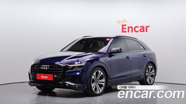 Audi Q8 55 TFSI Quattro Premium — пробег 43 383 км — фото 1 из 5