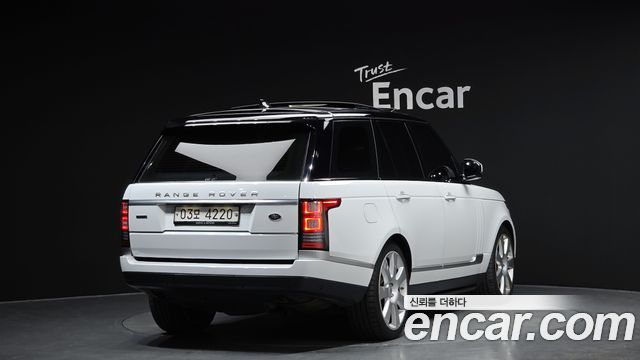 Land Rover Range Rover 4.4 SDV8 AB DIESEL — пробег 140 574 км — фото 2 из 5