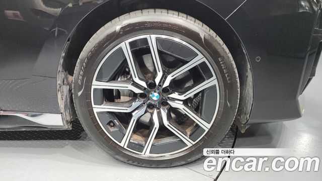 BMW i7 eDrive 50 M Sport — пробег 26 154 км — фото 5 из 5