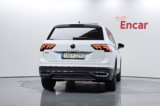 Volkswagen Tiguan 2.0 TSI Prestige — пробег 44 037 км — фото 4 из 5