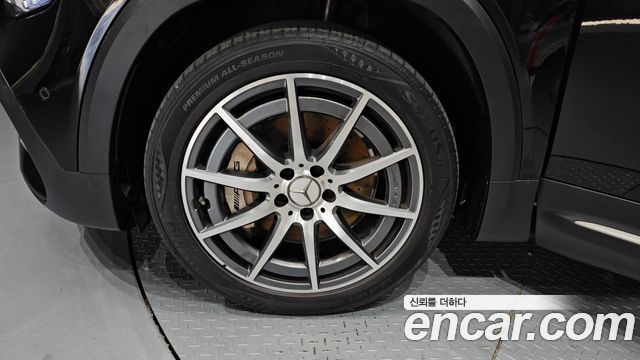 Mercedes-Benz GLB-Class из Кореи Encar