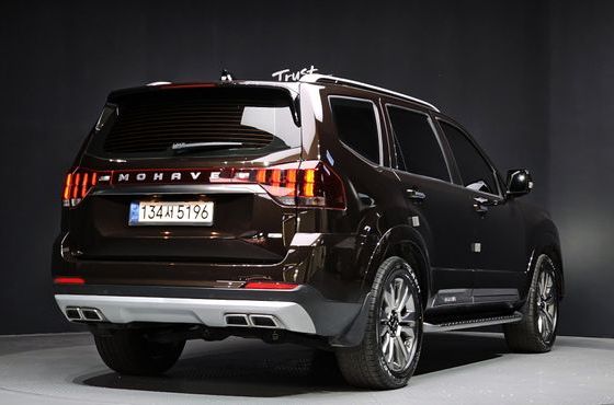 Kia Mohave Diesel 3.0 4WD 6-Seater Masters — пробег 70 043 км — фото 2 из 5
