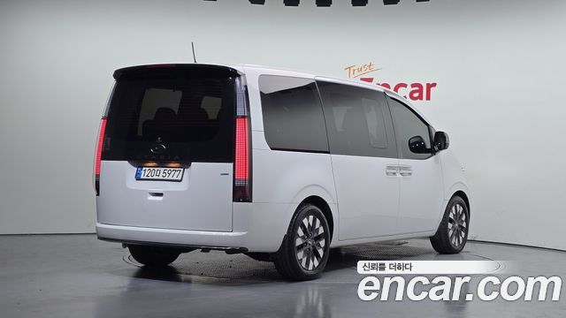 Hyundai Staria из Кореи Encar