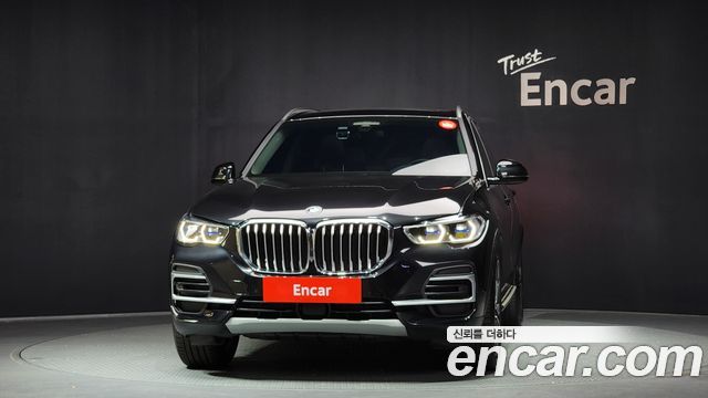 BMW X5 xDrive 30d xLine — пробег 9 270 км — фото 3 из 5