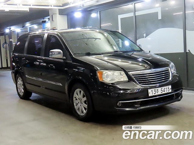 Chrysler Grand Voyager из Кореи Encar