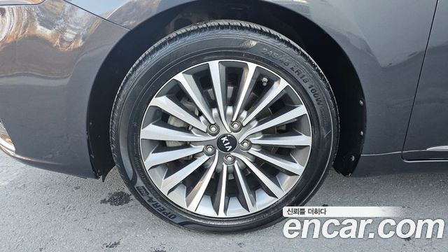 Kia K7 из Кореи Encar