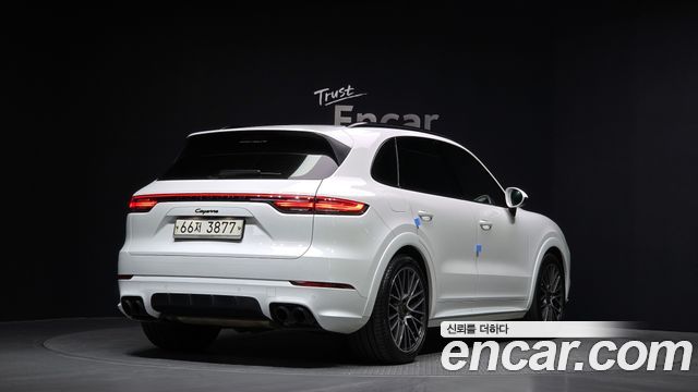 Porsche Cayenne 3.0 — пробег 115 178 км — фото 2 из 5