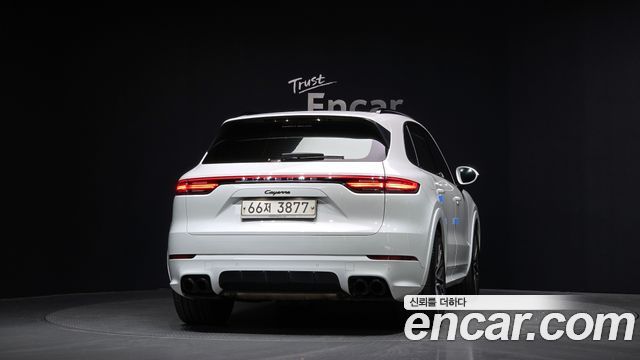 Porsche Cayenne 3.0 — пробег 115 178 км — фото 4 из 5