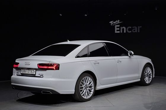 Audi A6 40 TDI Quattro Premium C7 — пробег 102 936 км — фото 2 из 5