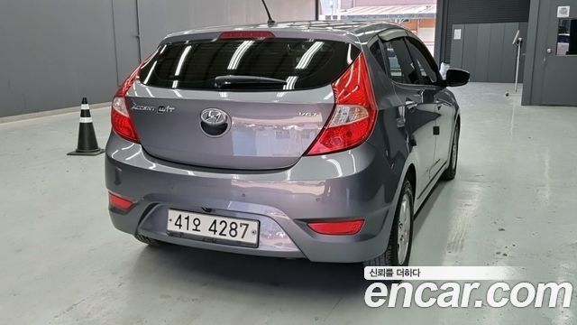 Hyundai Accent Diesel WIT 1.6 VGT Modern — пробег 102 739 км — фото 2 из 5