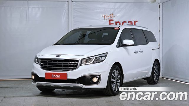Kia Carnival 9-seater Luxury — пробег 197 572 км — фото 1 из 5