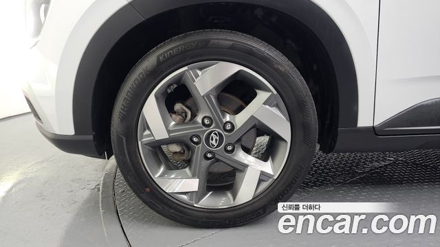 Hyundai Venue из Кореи Encar