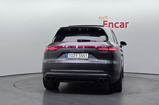 Porsche Cayenne 4.0 Turbo — пробег 66 498 км — фото 4 из 5