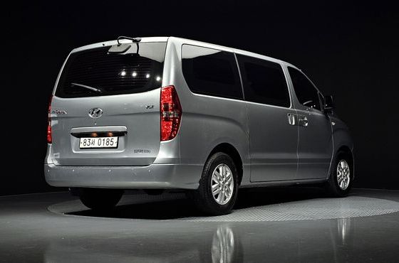 Hyundai Starex Van 3-Seater Smart — пробег 139 648 км — фото 2 из 5