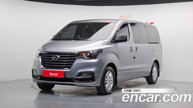Hyundai Starex Van 5-Seater Modern — пробег 170 798 км — фото 2 из 5