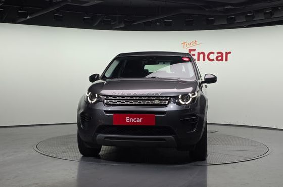 Land Rover Discovery Sport 2.0 TD4 SE (150PS) — пробег 142 721 км — фото 3 из 5