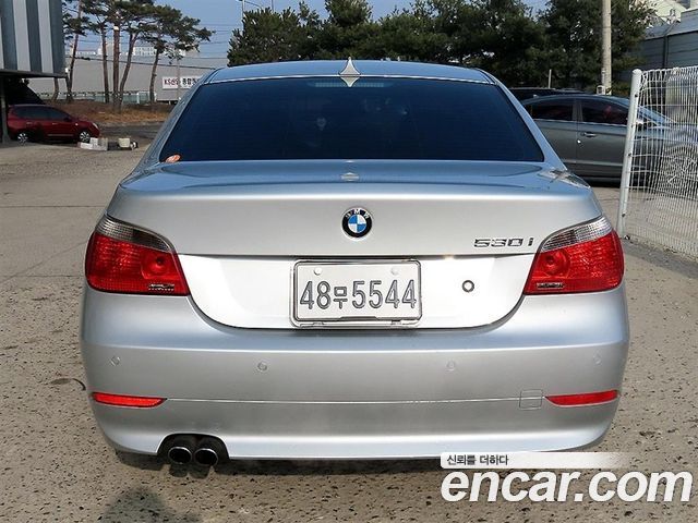 BMW 5-Series 530i Sedan — пробег 75 784 км — фото 4 из 5