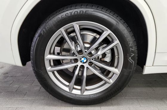 BMW X3 xDrive 20i M sports Online Exclusive Edition — пробег 30 096 км — фото 5 из 5