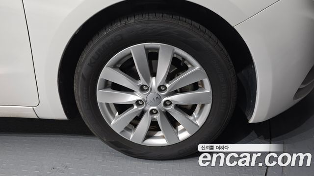 Kia K3 Trendy — пробег 97 346 км — фото 5 из 5